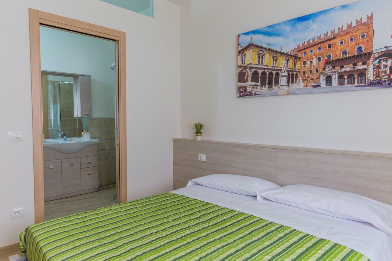 Family Apartment London Verona Kültér fotó