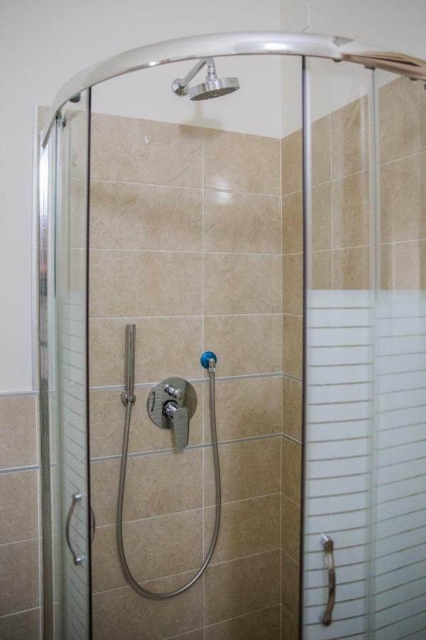 Family Apartment London Verona Kültér fotó